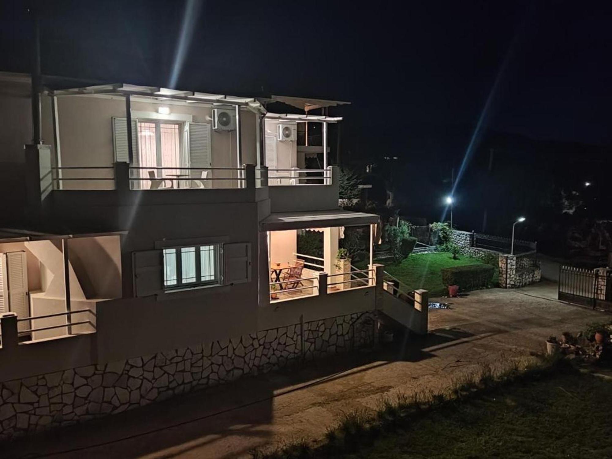 Villa Marina Tsoukaladhes Exterior photo