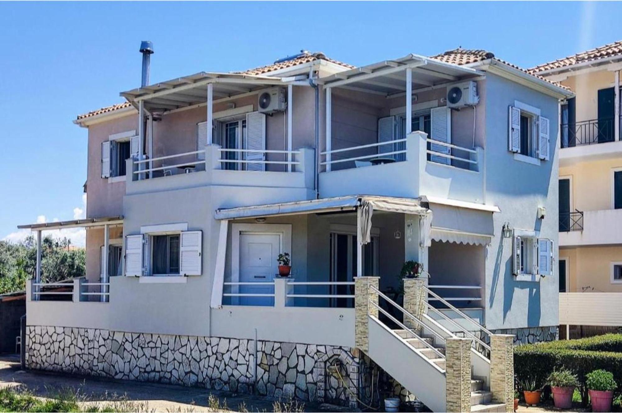 Villa Marina Tsoukaladhes Exterior photo